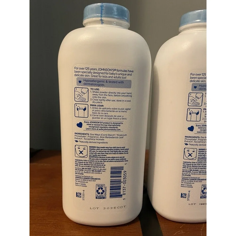 Johnson's 2 Count Lot ALOE & VIT E Baby Powder LARGE 22 OZ.